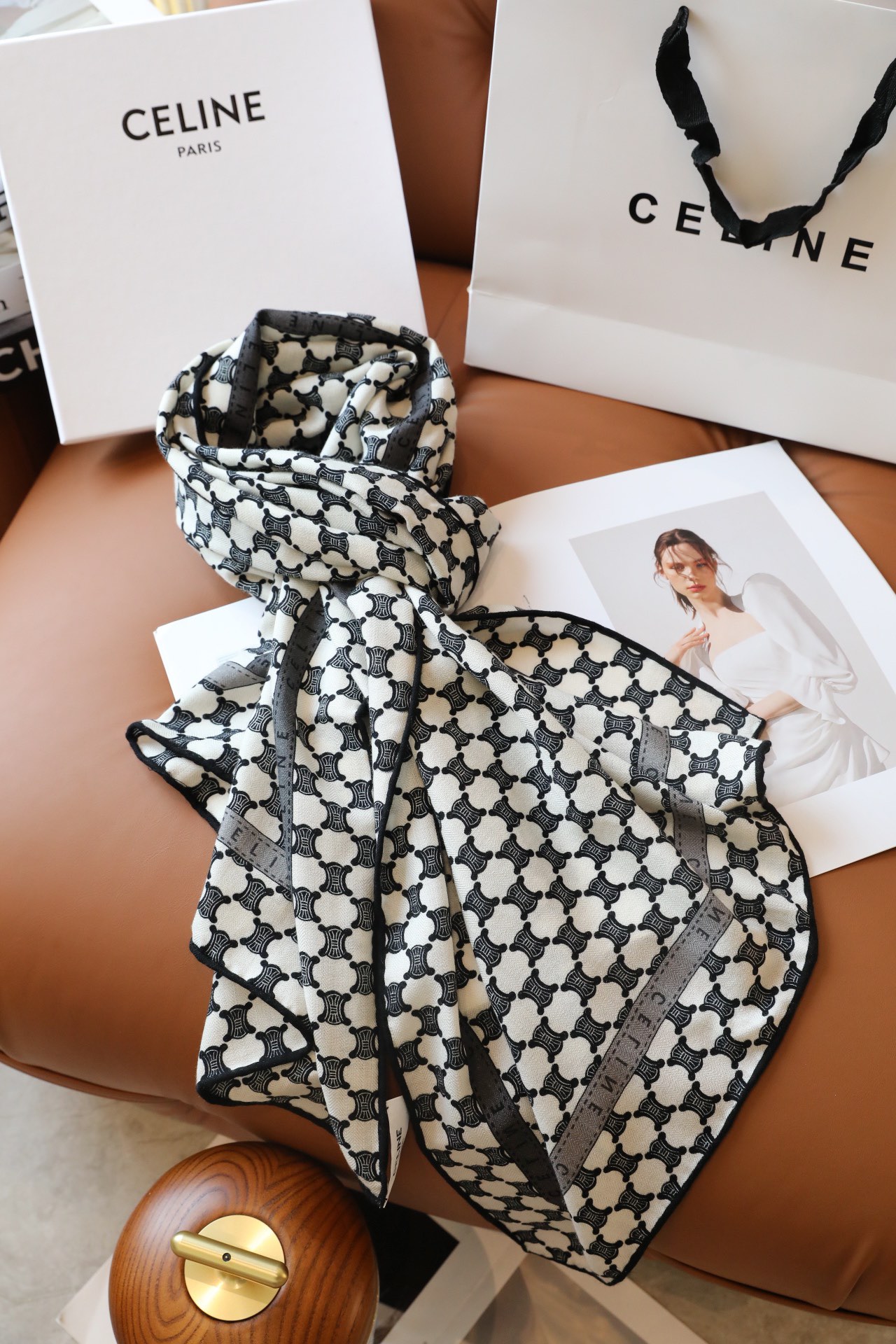 【▪️碰撞时髦。凯旋门的时尚，日常最佳单品！】一秒心动啊！！！高级，奢华！永恒！不是那种过眼云烟的款式！