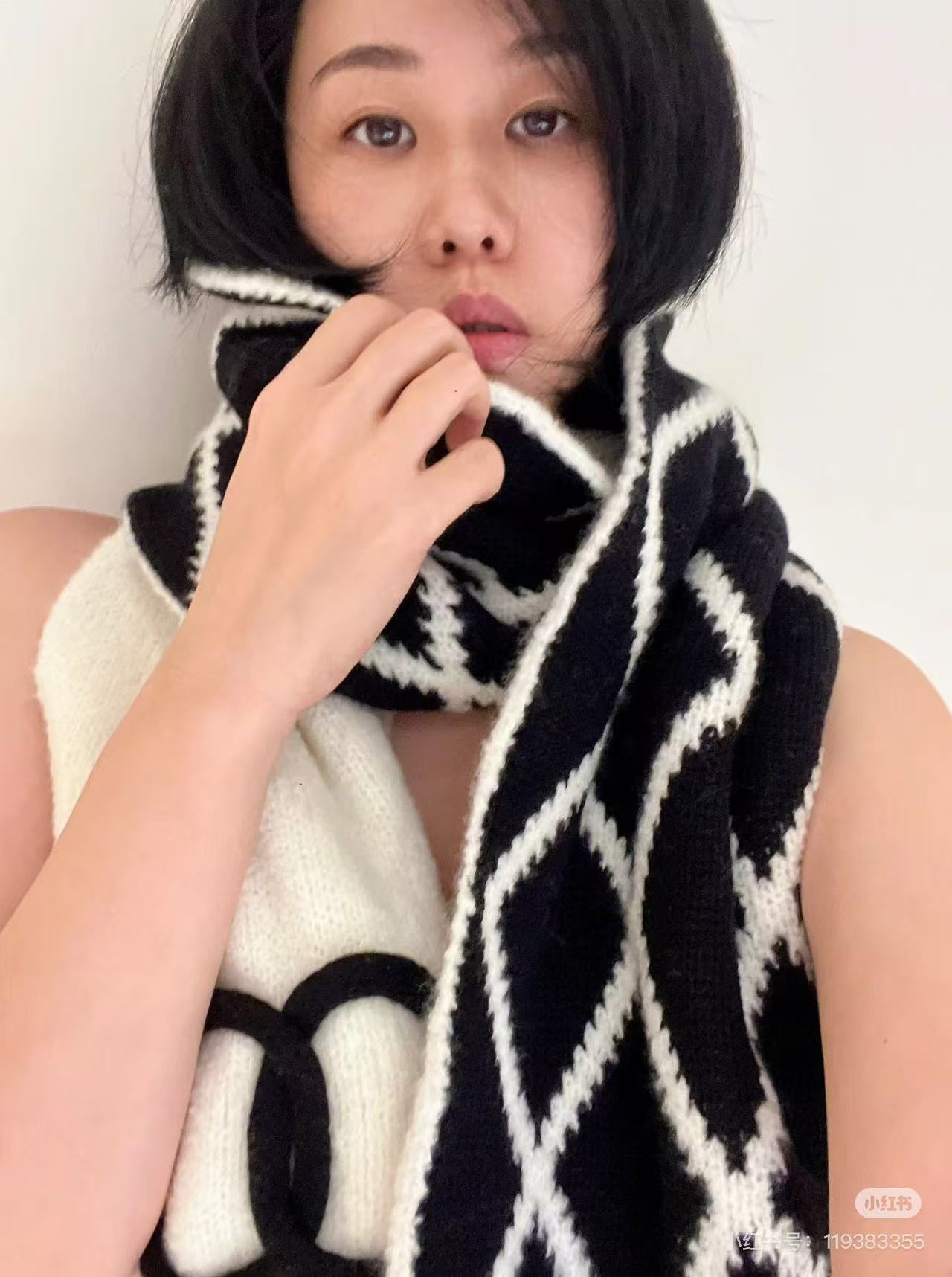 NO:586785,The first batch of original quality has arrived. Pay attention to the velvet and grainy texture. Ordinary scarves, ordinary scarves19860909批原版品质到货, 注意绒感跟颗粒感普通围巾,普通围巾,scarf