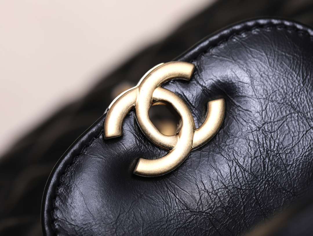Chanel 23K Kelly — As seen on Liu Wen - Bag 6
