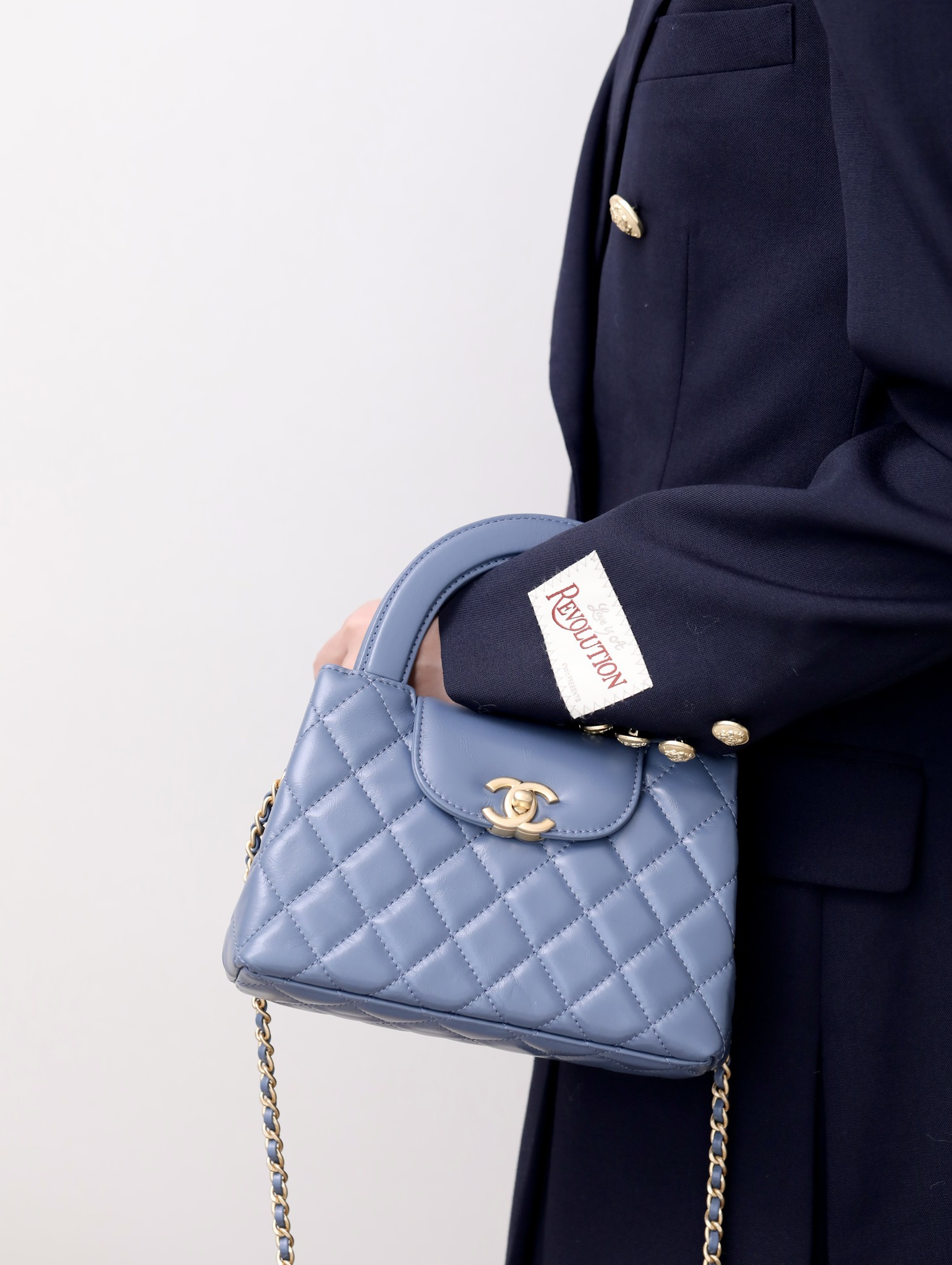 -grade quality, walking at the forefront of fashion! CD - Bag 4