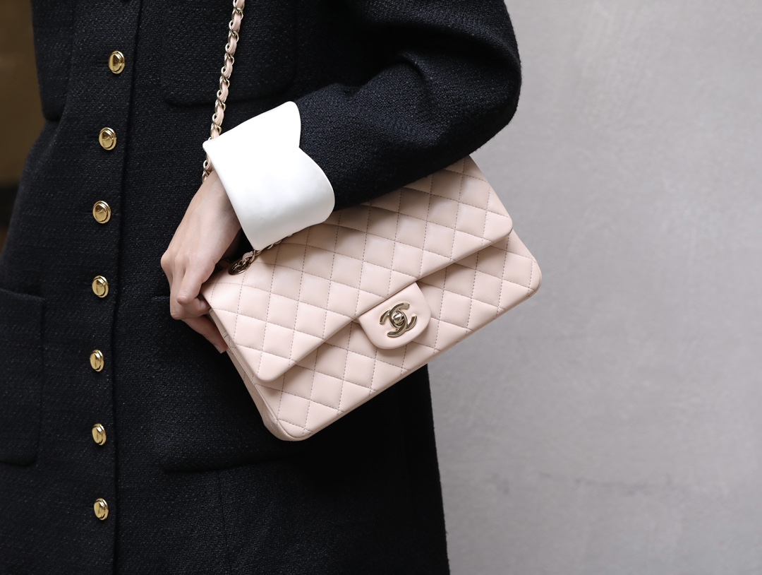 Chanel Classic Flap Bag Replicas
 Crossbody & Shoulder Bags sell Online
 Pink