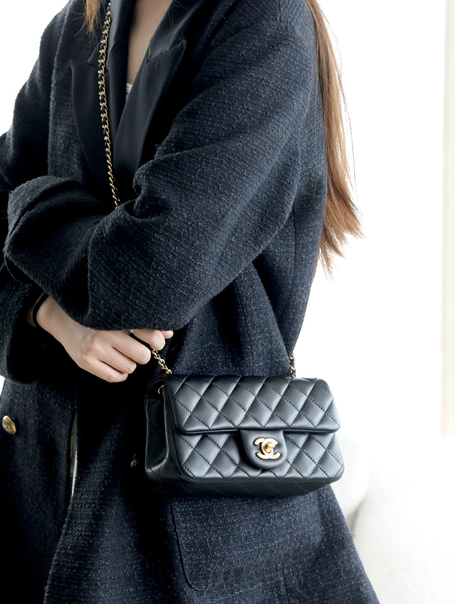 Valextra Classic Handcrafted Luxury Leather Shoulder Bag Ref 2
