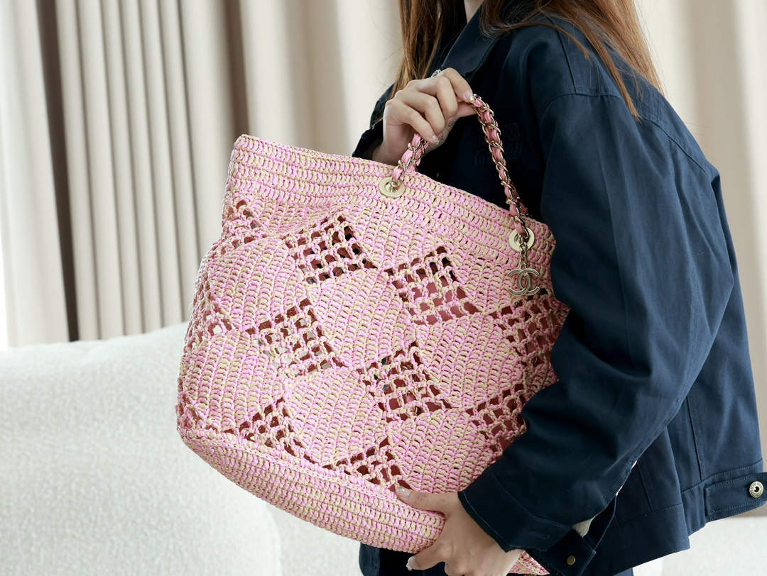 Chanel Luxury Handbag Collection 8
