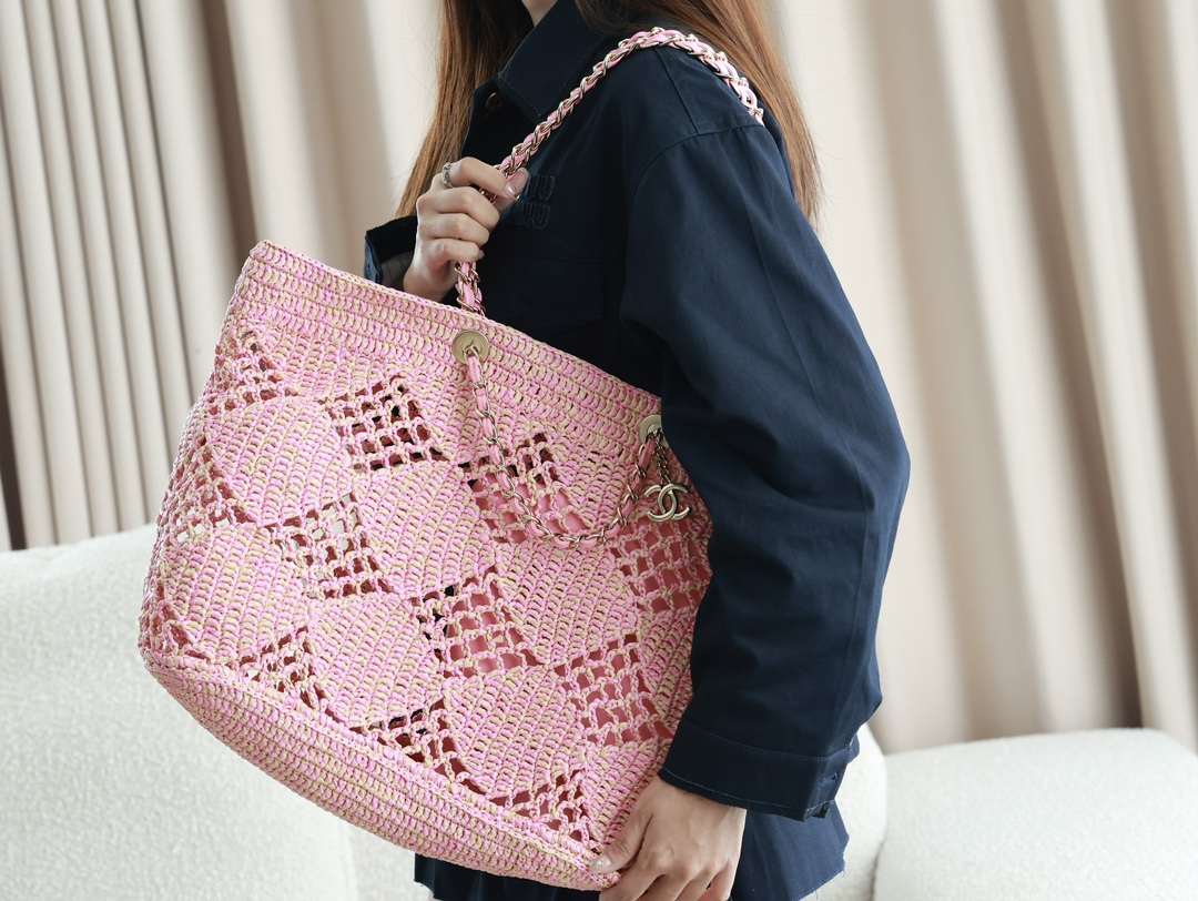 Chanel Luxury Handbag Collection 4