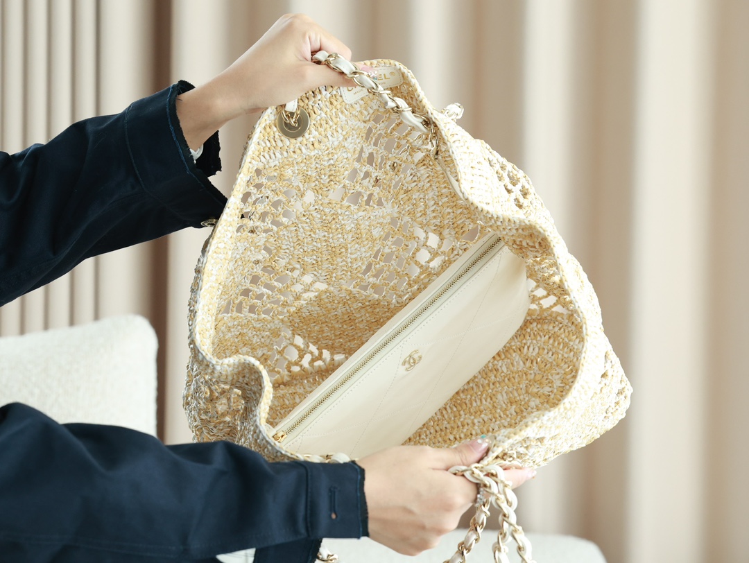 chanel 2024 草编购物袋 5