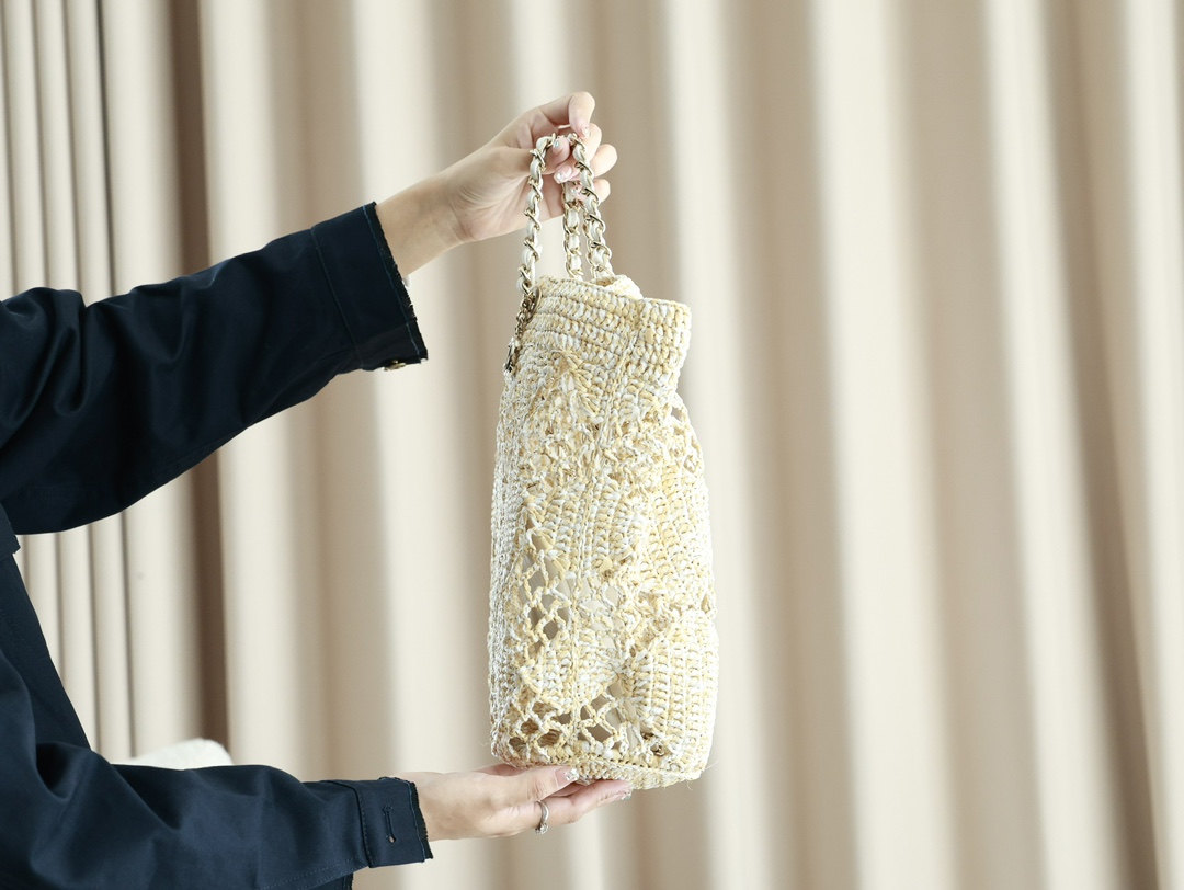 chanel 2024 草编购物袋 2