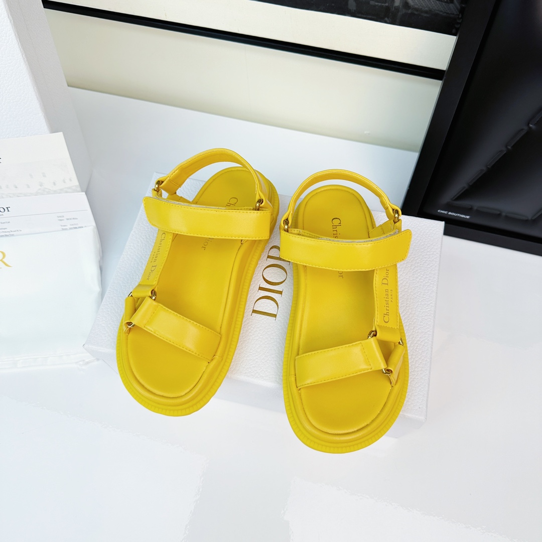 NO:412731,Yellow leather, slippers, sandals, slippers19860909黄色皮面,拖鞋凉鞋,sandals,slippers,Women's Shoes