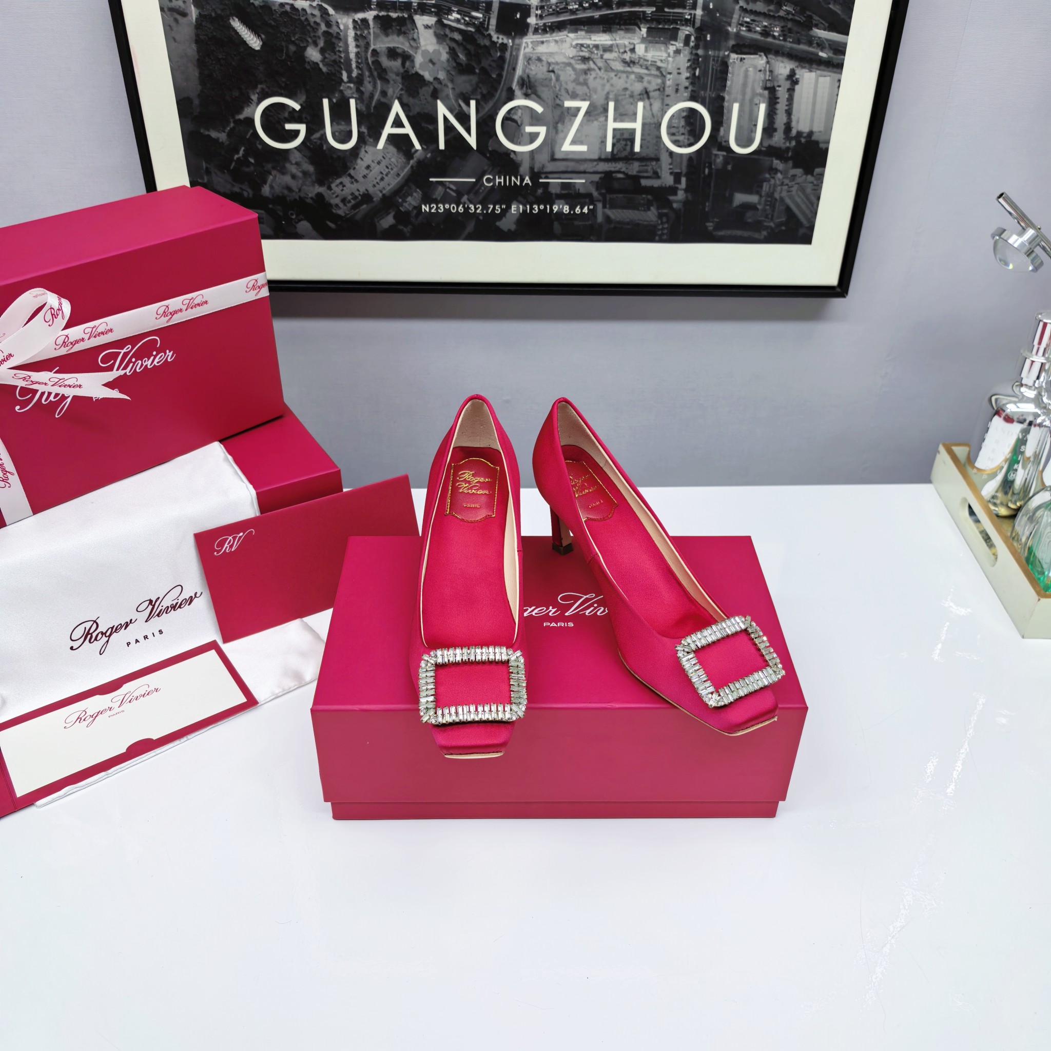 NO:237890,Red, single shoes19860909红色,单鞋,Women's Shoes