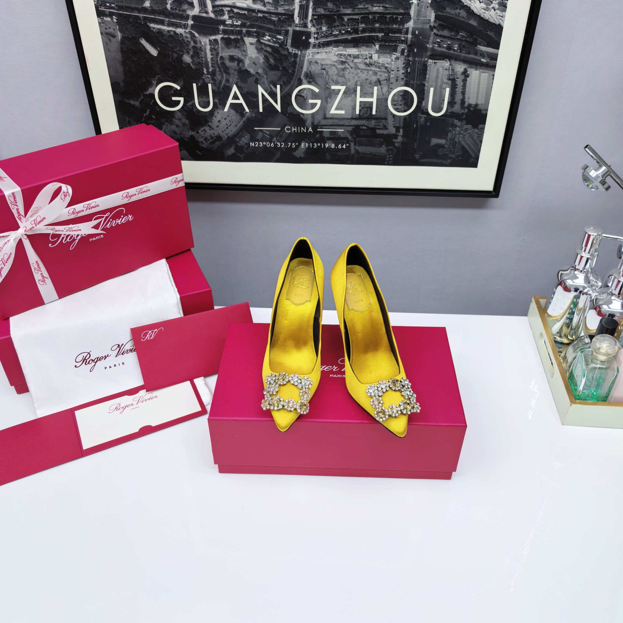 NO:237943,10.5CM-yellow, single shoe1986090910.5CM-黄色,单鞋,Women's Shoes