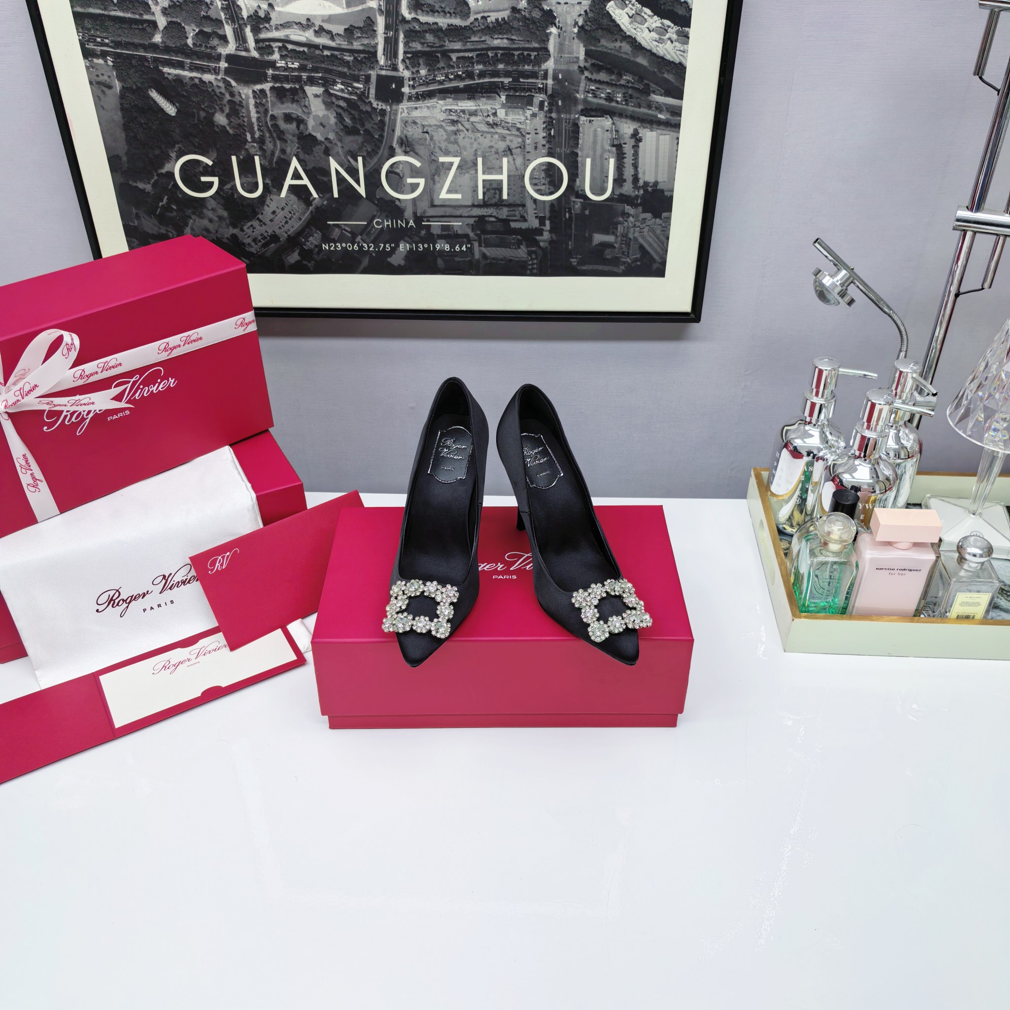 NO:237948,10.5CM-Black, single shoes1986090910.5CM-黑色,单鞋,Women's Shoes