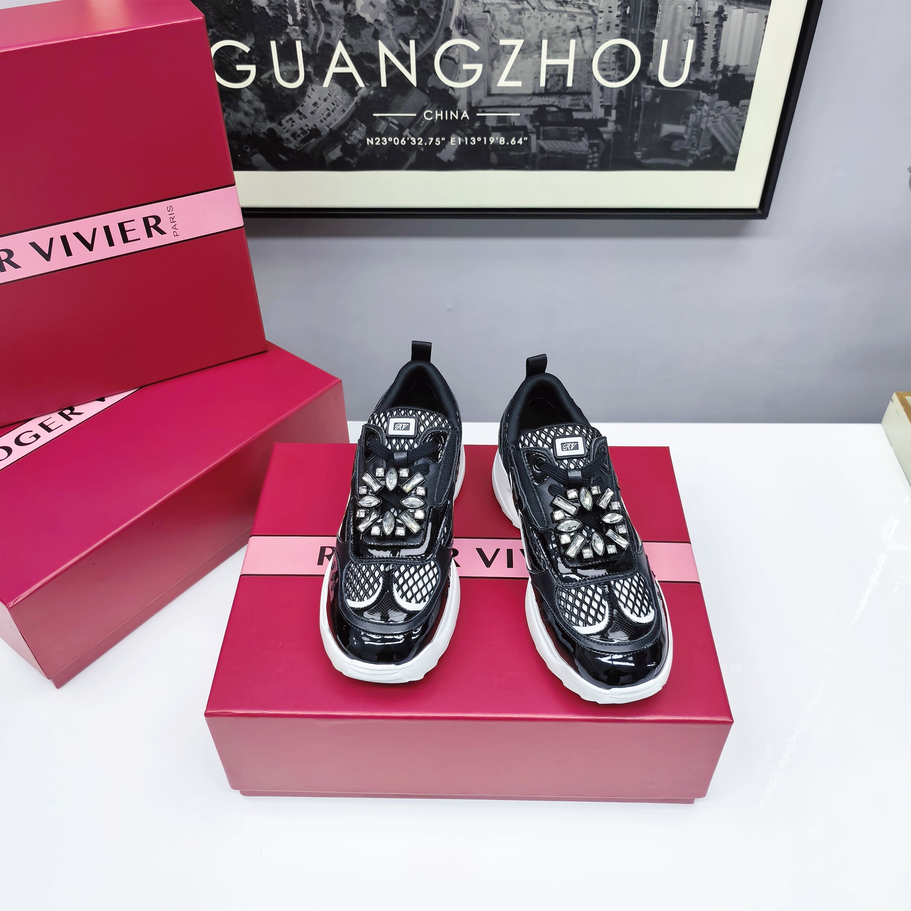 NO:247273,Black diamond buckle, casual shoes/sports shoes, sneakers19860909黑色钻扣,休闲鞋/运动鞋,sneakers,Women's Shoes