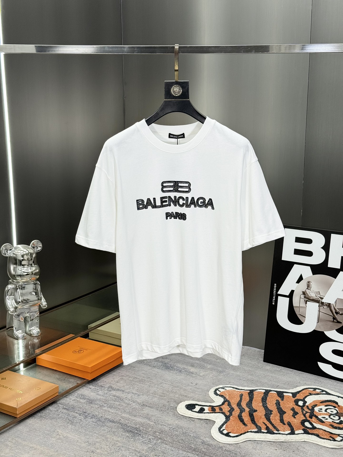 Diseñador de alta gama
 Balenciaga Ropa Camiseta Gris Caqui Blanco Impresión Algodón Manga corta