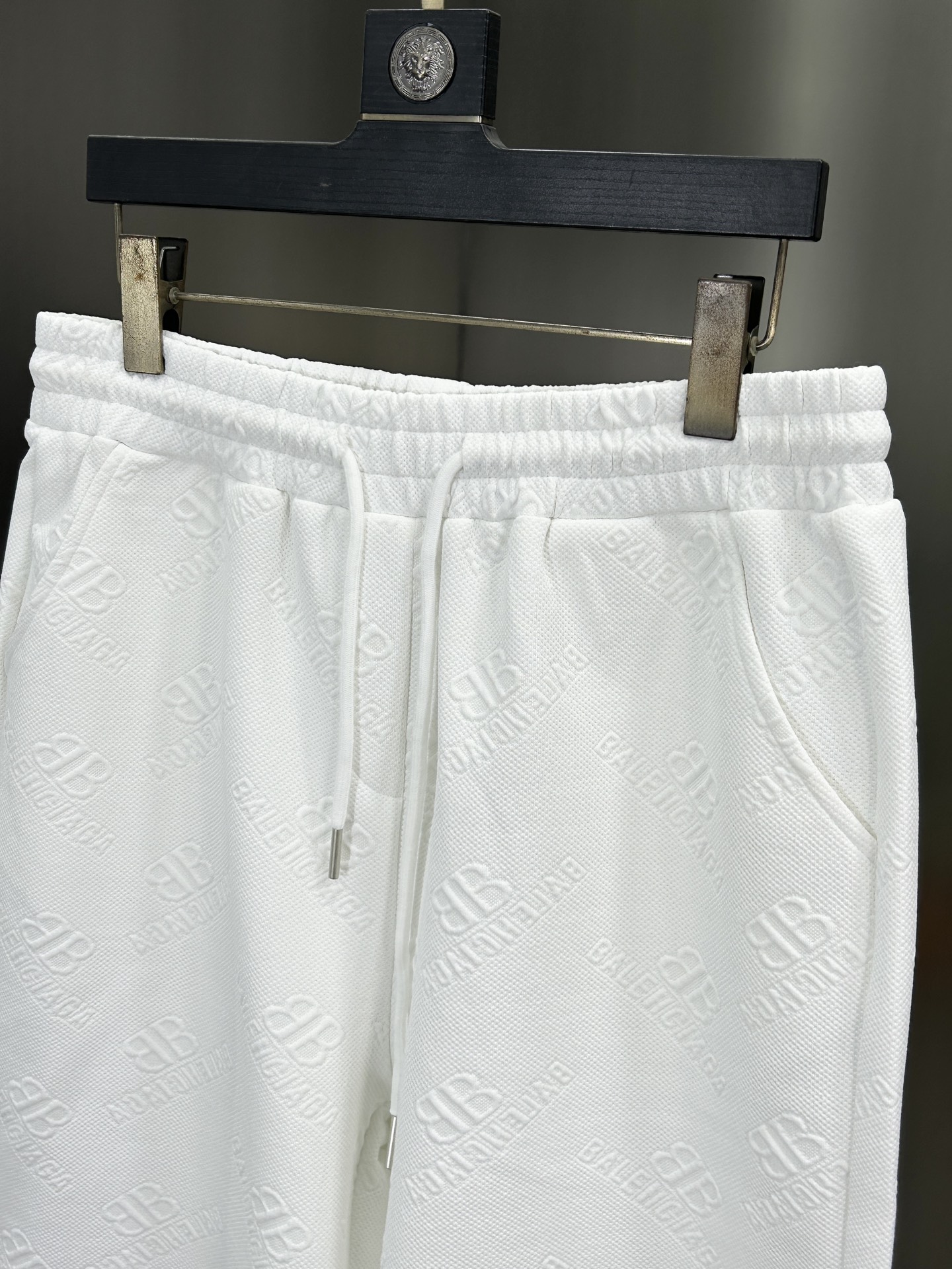 2025 Paris Family Bouquet Shorts: High-Density, Stylish, and Cosmopolitan with a Gold Touch - 图片 9