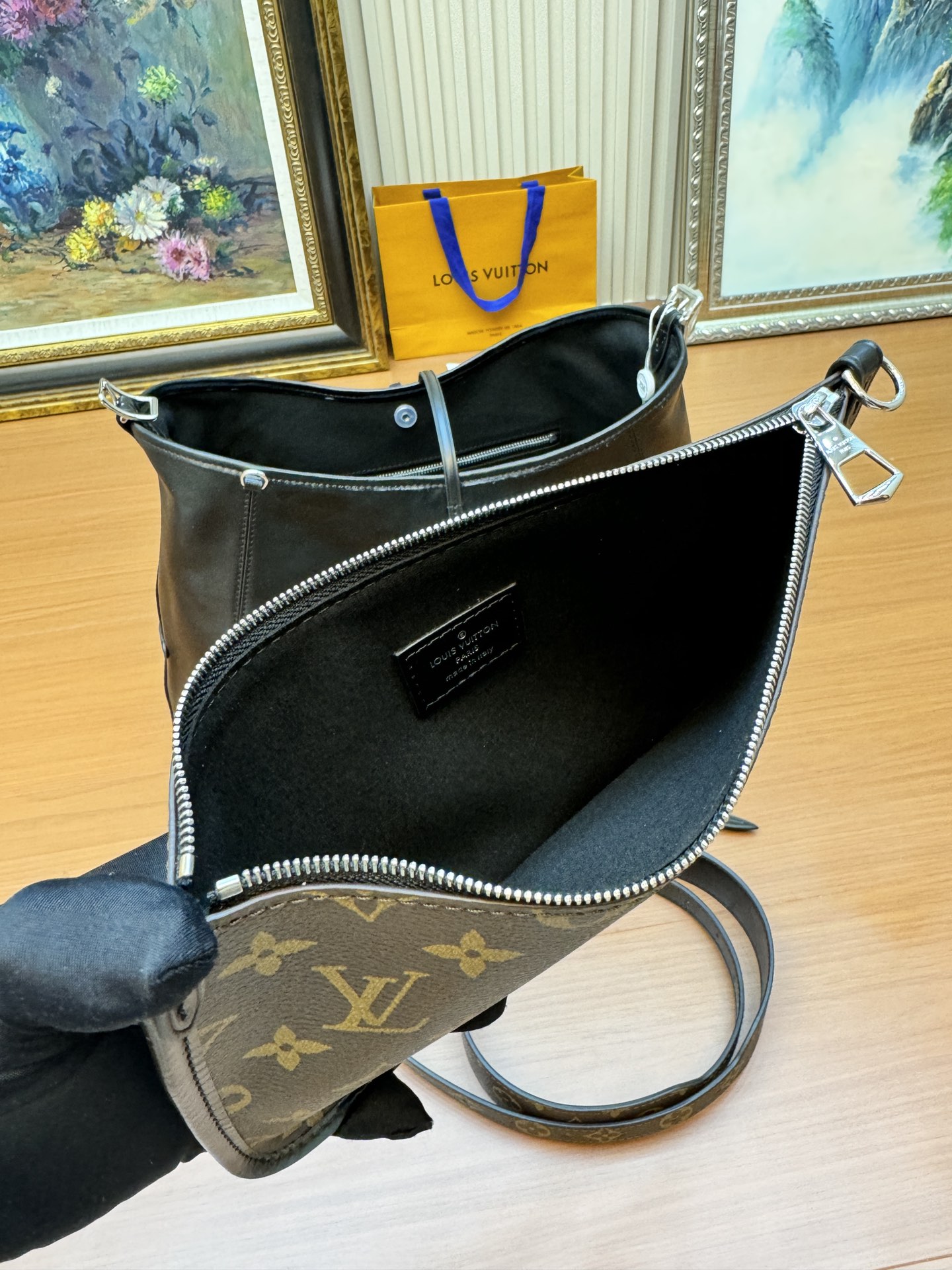 Bottega Veneta Haute Couture Classic Luxury Handbag Shoulder Crossbody 6