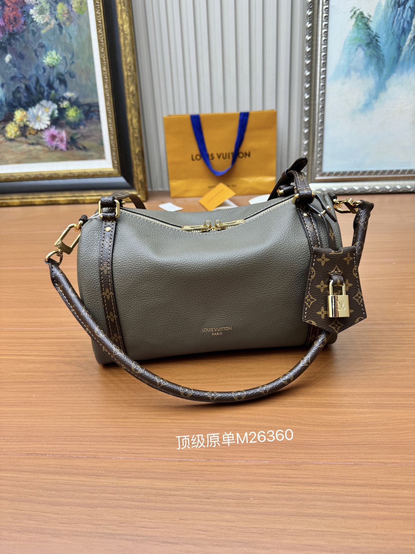 Louis Vuitton Haute Couture Classic Luxury Handbag Shoulder Crossbody 4