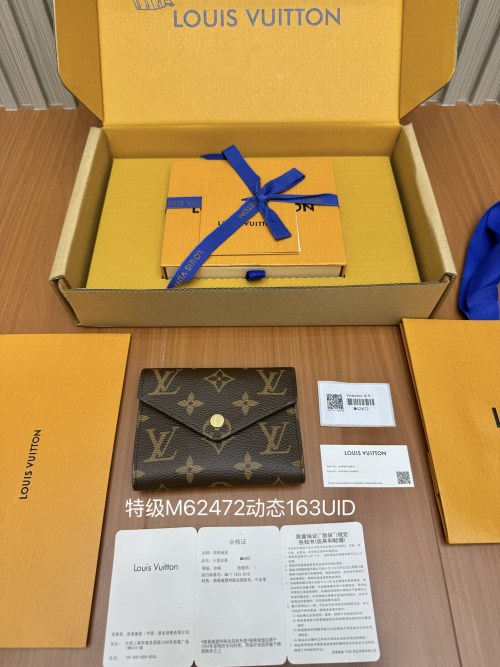 Louis Vuitton M62472 Monogram Canvas Victorine Wallet 1 Louis Vuitton M62472 Monogram Canvas Victorine Wallet