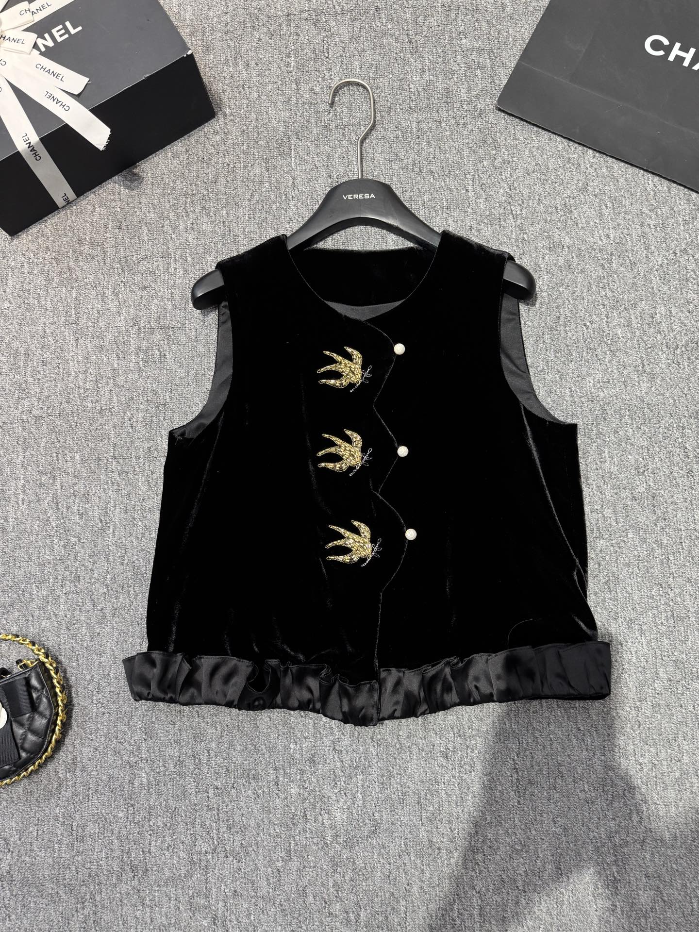 Elegant Velvet Vest with Pearl and Swallow Embroidery - Sophisticated Style 9 i1756974600818 8728 0 8