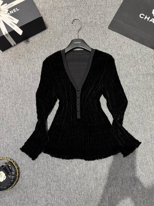 Elegant Women's Velvet V-Neck Long Sleeve Top - Versatile and Chic 1 Elegant Women's Velvet V-Neck Long Sleeve Top - Versatile and Chic