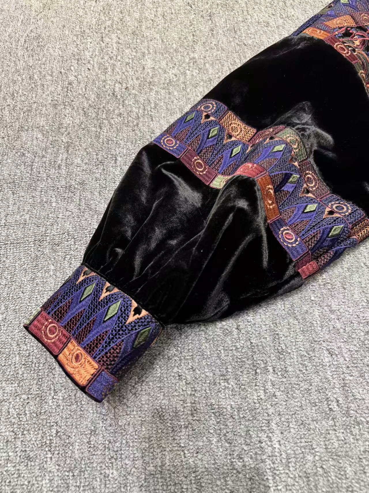 i1759389136894 1685 0 5