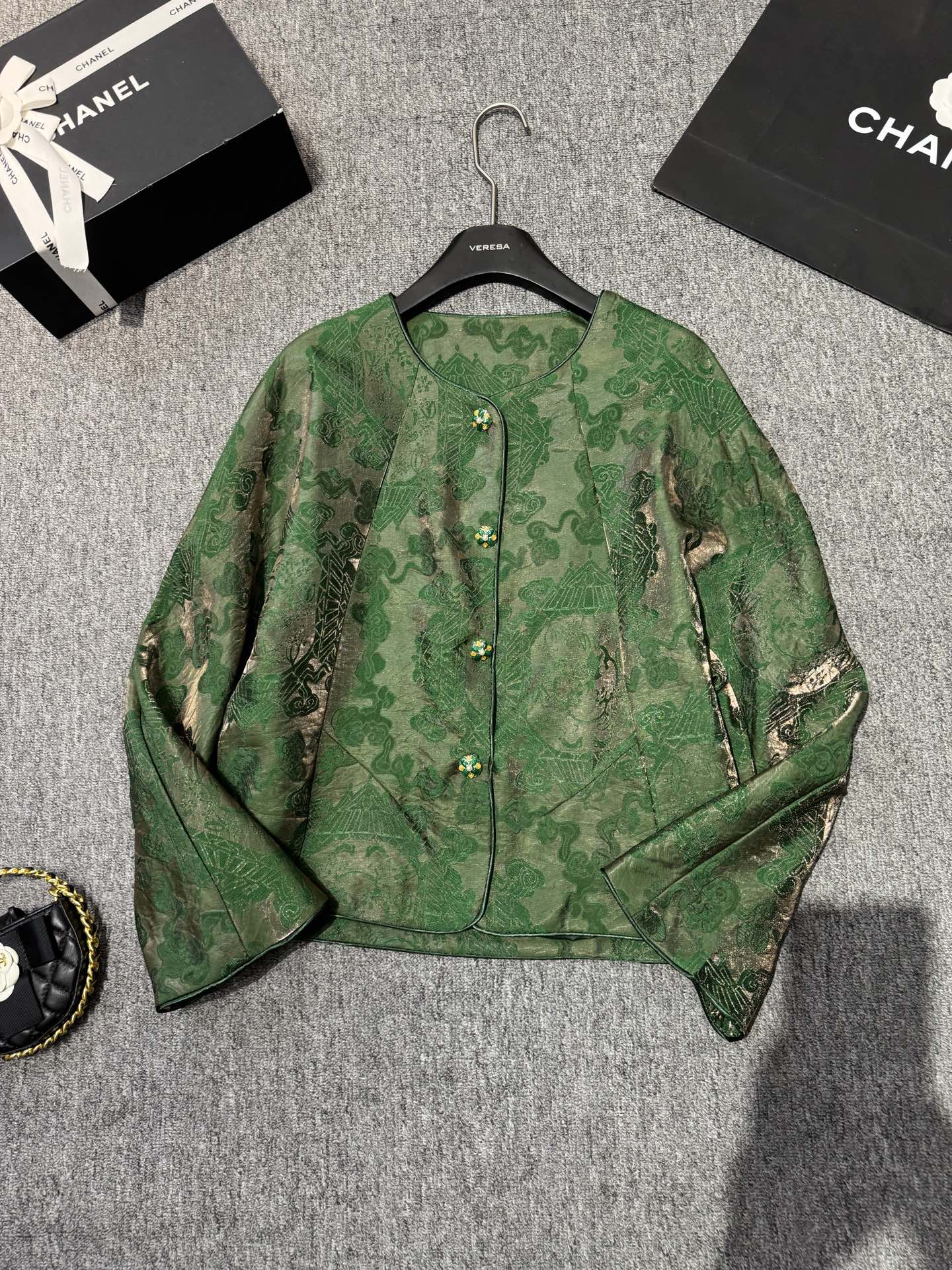 Elegant Green Chinese Style Jacquard Jacket, Gold Accents, S-XL Sizes