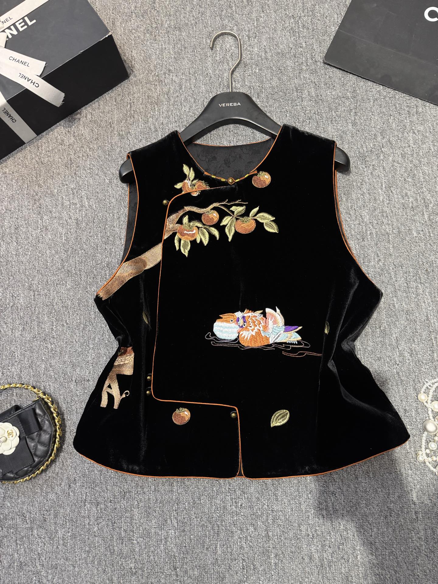 _dkb9slnSpt9zPBo7A79aUKZXFhe-v0RB8b3zRbA