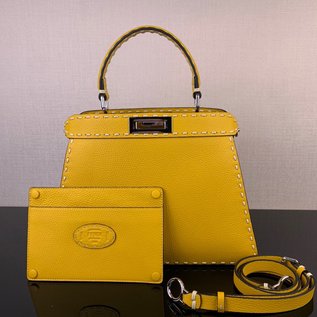 In stock ✔️ 🆕 Peekaboo lSEEU yellow new series made of full-grain cowhide leather. Accordion-style design, thick thread hand-sewn, silver metal accessories, full of vintage vibes ☘️☘️☘️☘️ High-end feel [heart][heart][heart]. Classic and fashionable, style score 💯. Model number 88N327, size 33x25x12. image 1