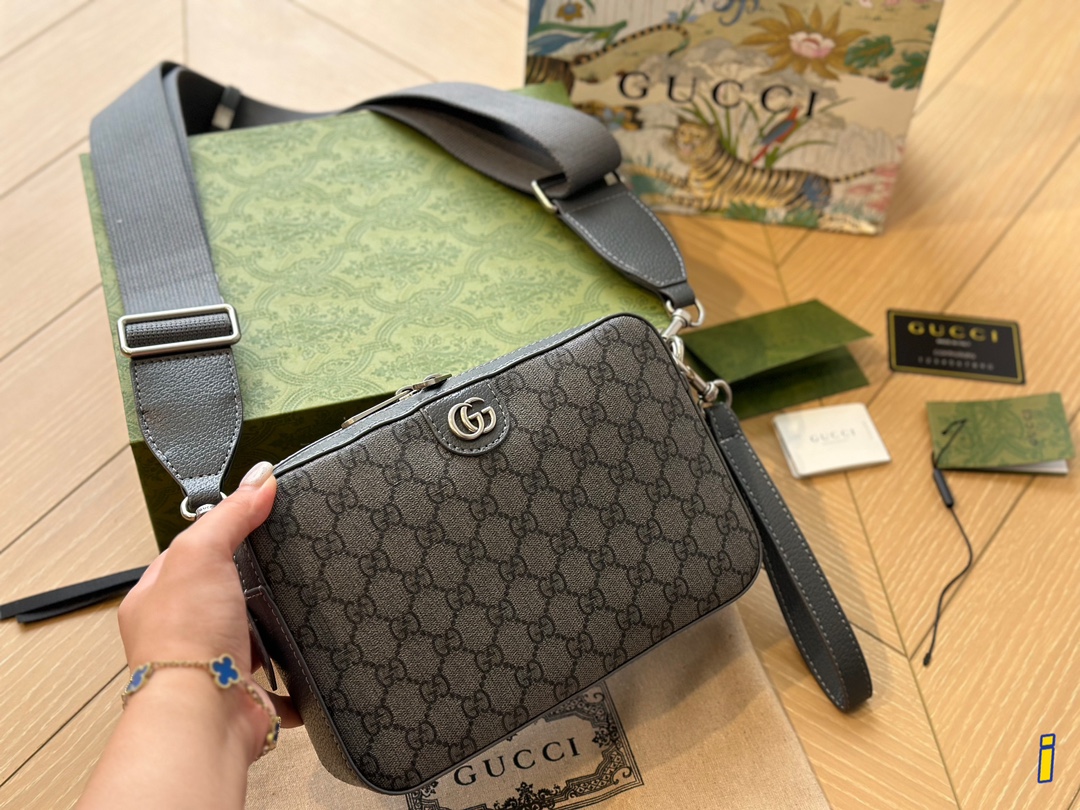 Gucci Ophidia Torby typu crossbody i na ramię Mężczyźni