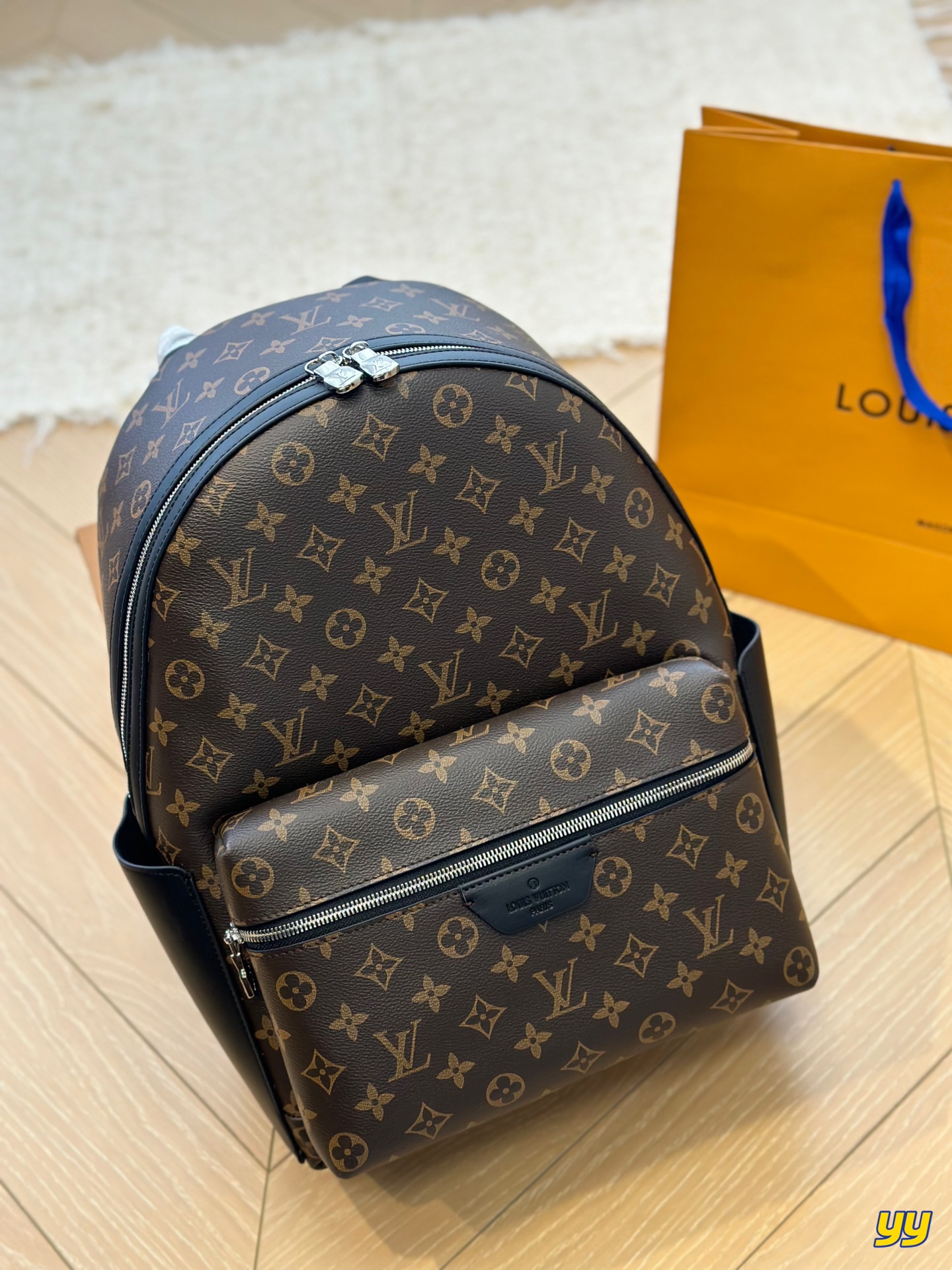 Louis Vuitton sacs Sac À Dos Polychlorure de vinyle