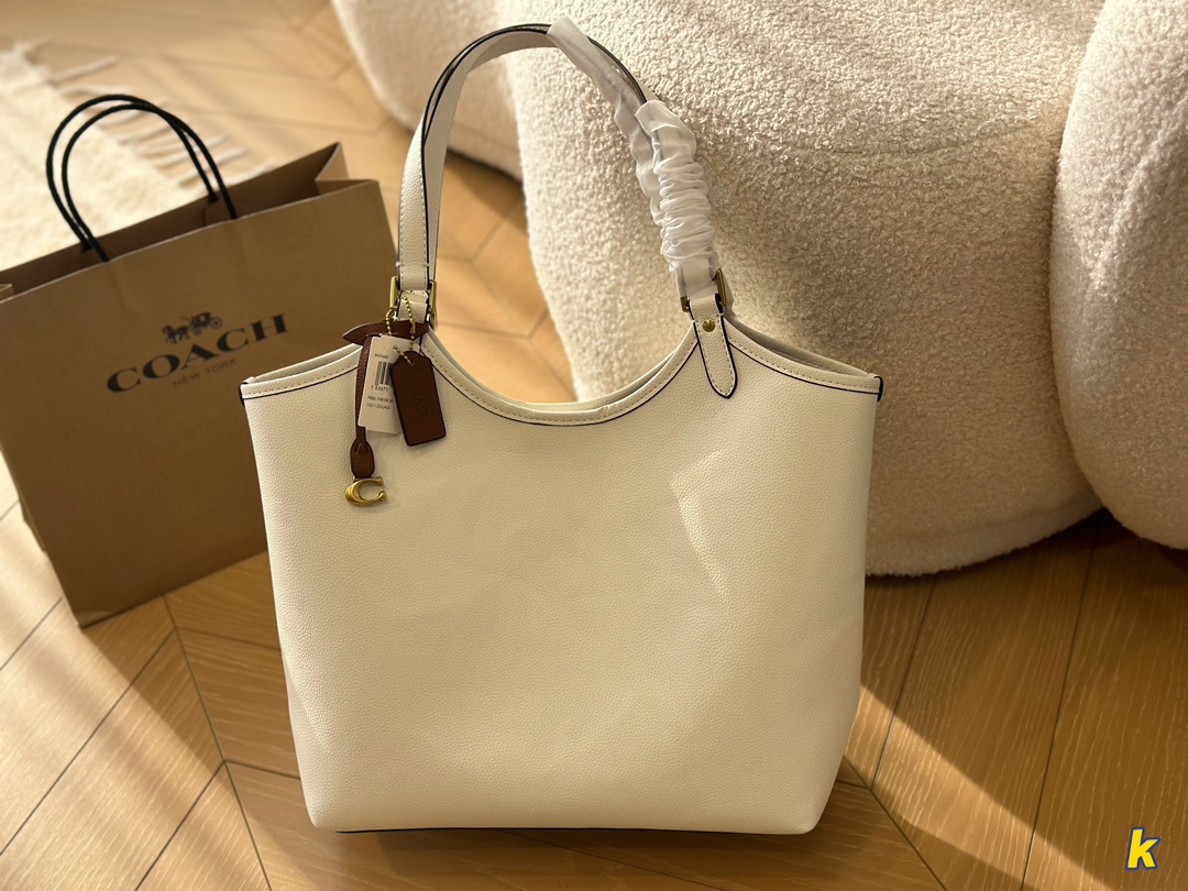 Coach Tote Bags