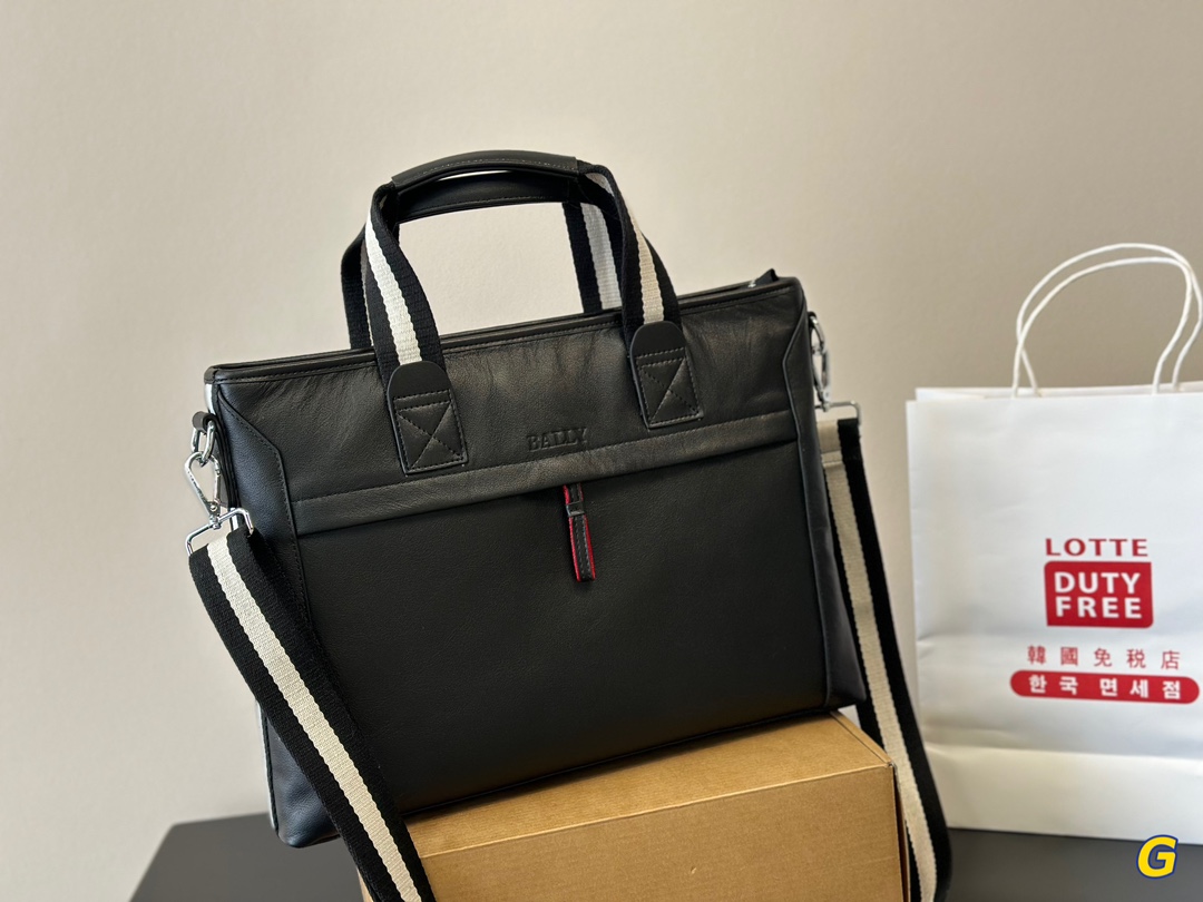 Bally Handbags Briefcase Crossbody & Shoulder Bags Men Cowhide