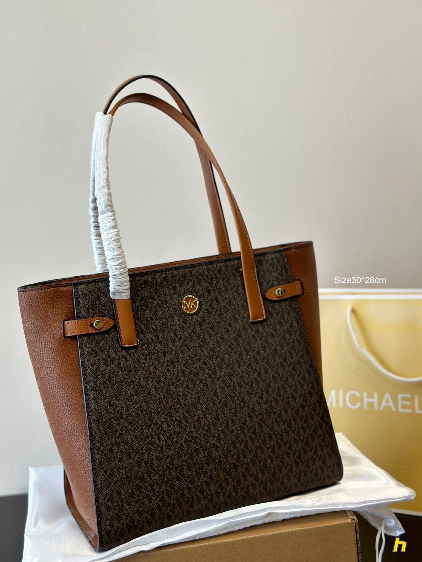 Michael Kors Tote Bags