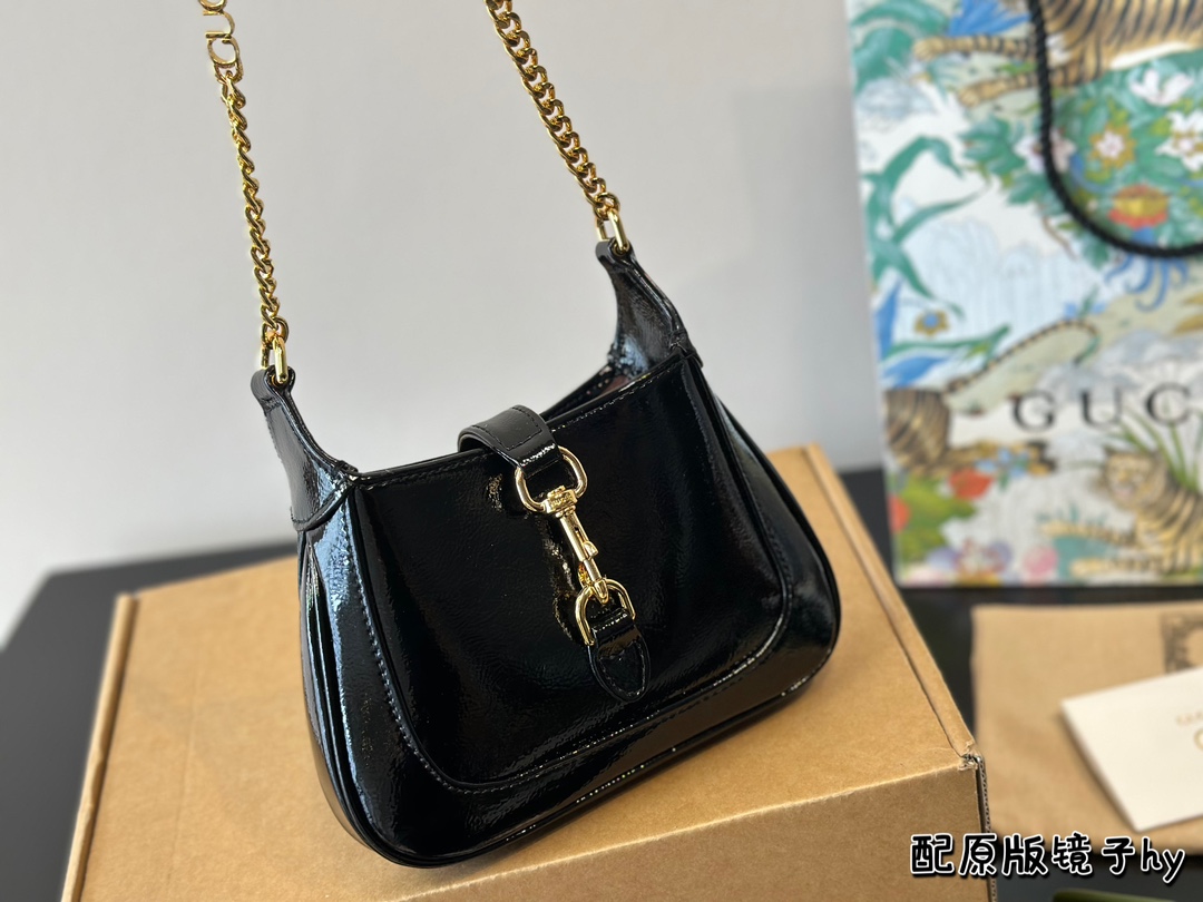 Gucci Jackie Notte Handbag by SabatoDe: New Design with Classic Confidence - 图片 9