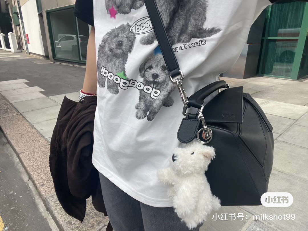 A soft and cute little white one, even EE's heart feels soft when she se - Comprehensive 5