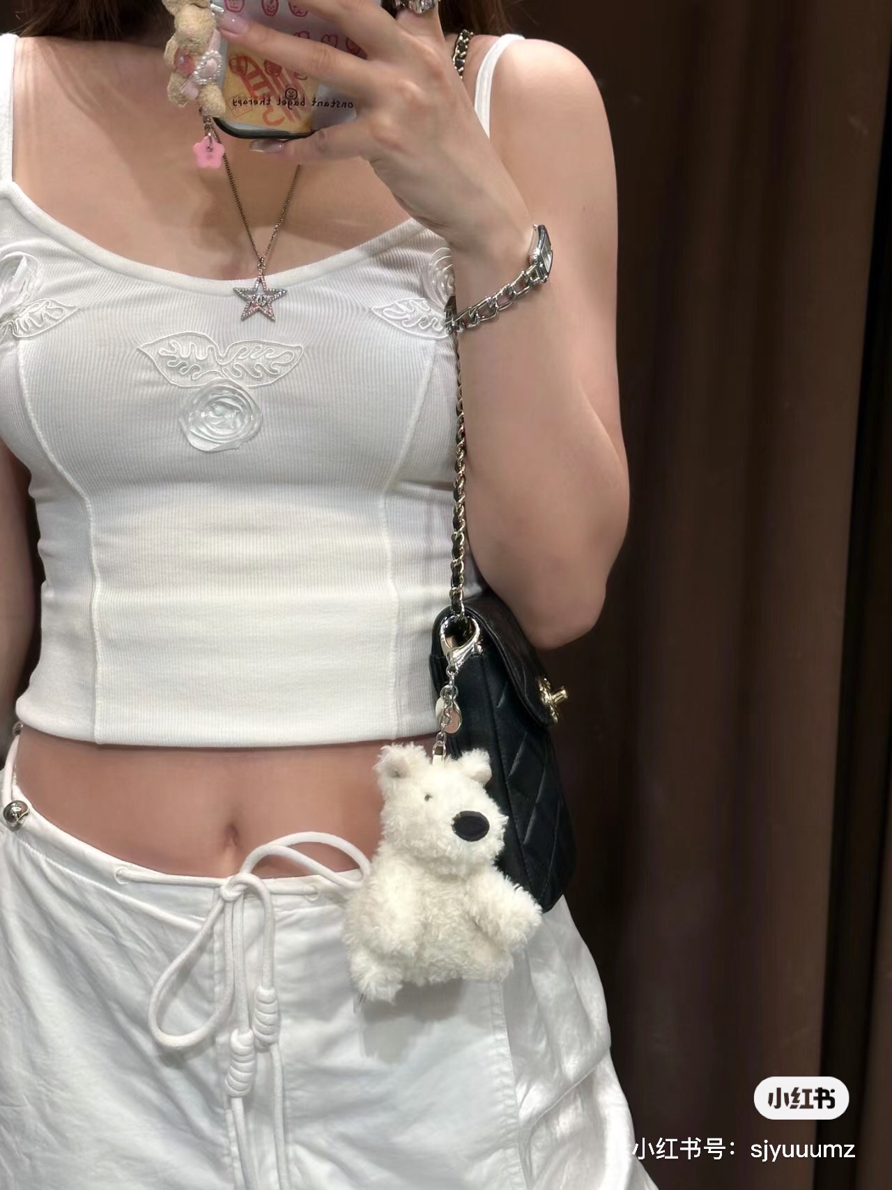 A soft and cute little white one, even EE's heart feels soft when she se - Comprehensive 7