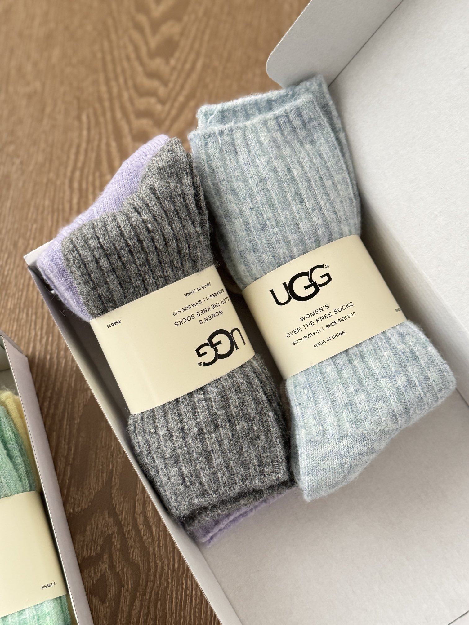 Creating atmosphere and warmth 🔥 Non freezing foot defense line 🧦 UGG w - Underwear 4