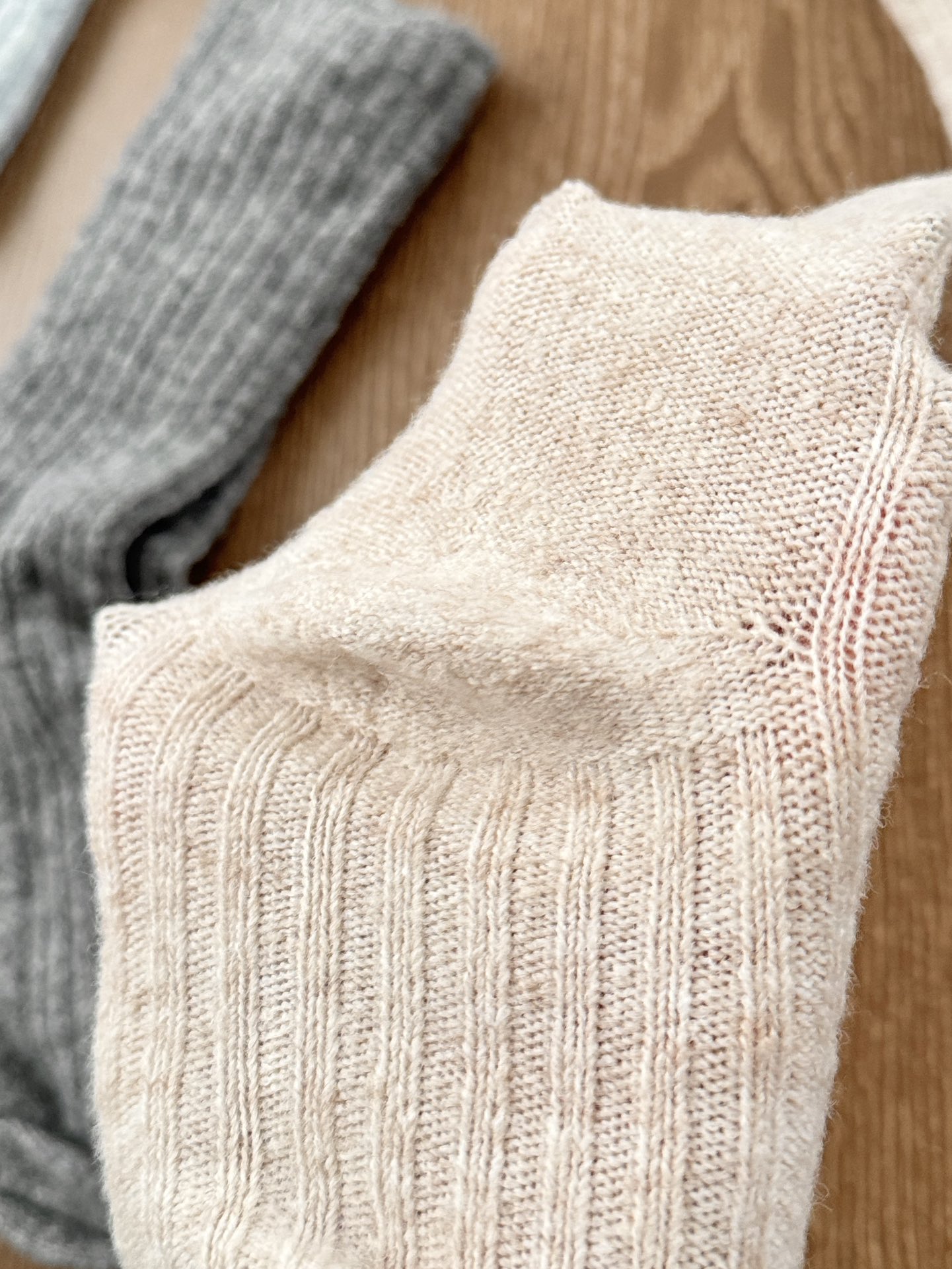 Creating atmosphere and warmth 🔥 Non freezing foot defense line 🧦 UGG w - Underwear 8