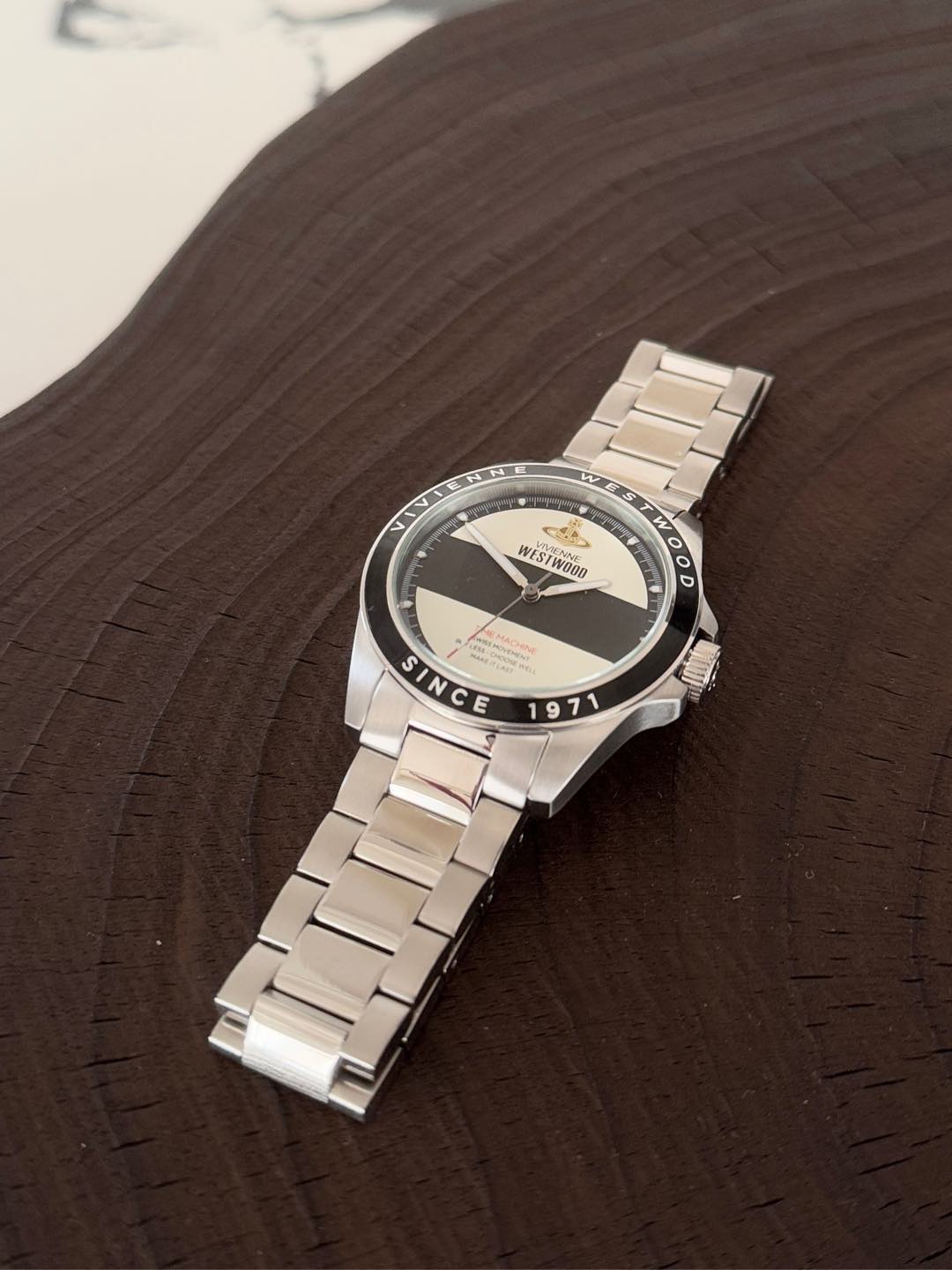 钢带型号：VV293BKSL，瑞士RONDA石英机芯，316L拉丝精钢表带，表盘直径38mm，30米生活防水 5