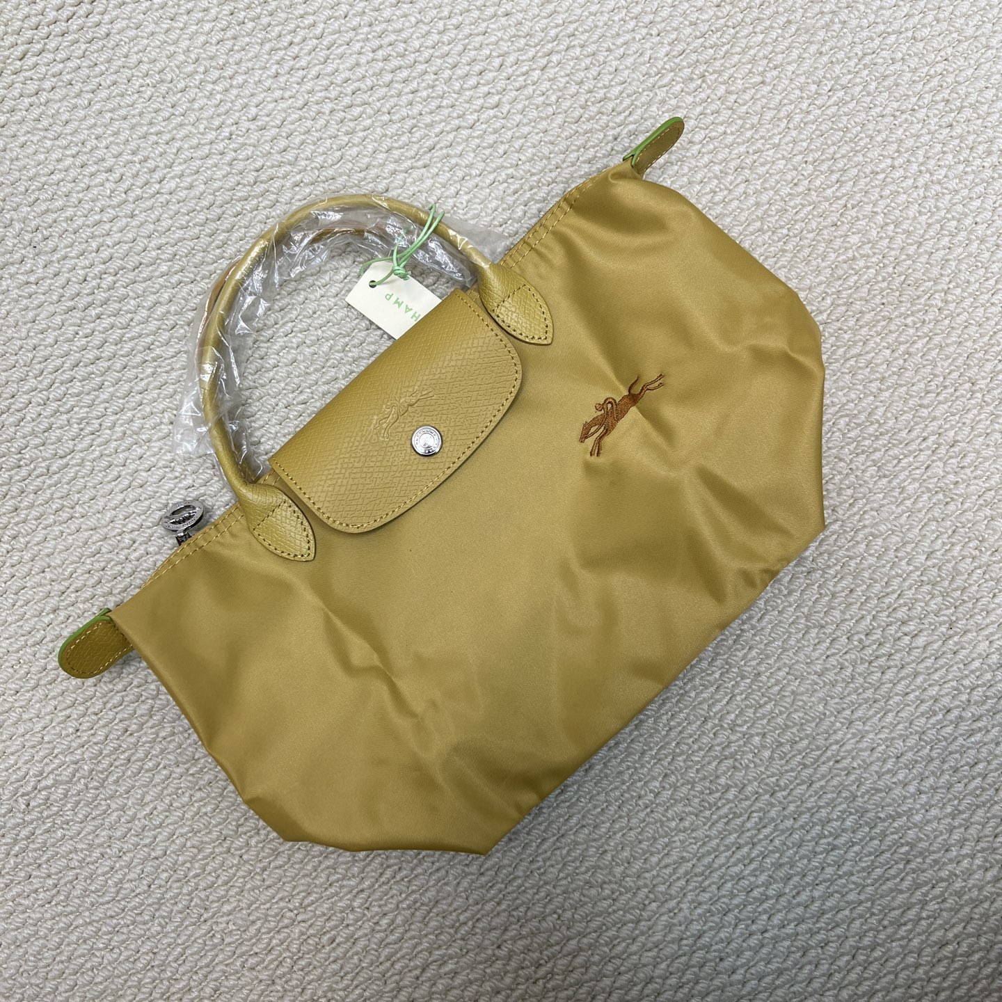 Longchamp 龙 骧小号短柄L1621 919系列来了
