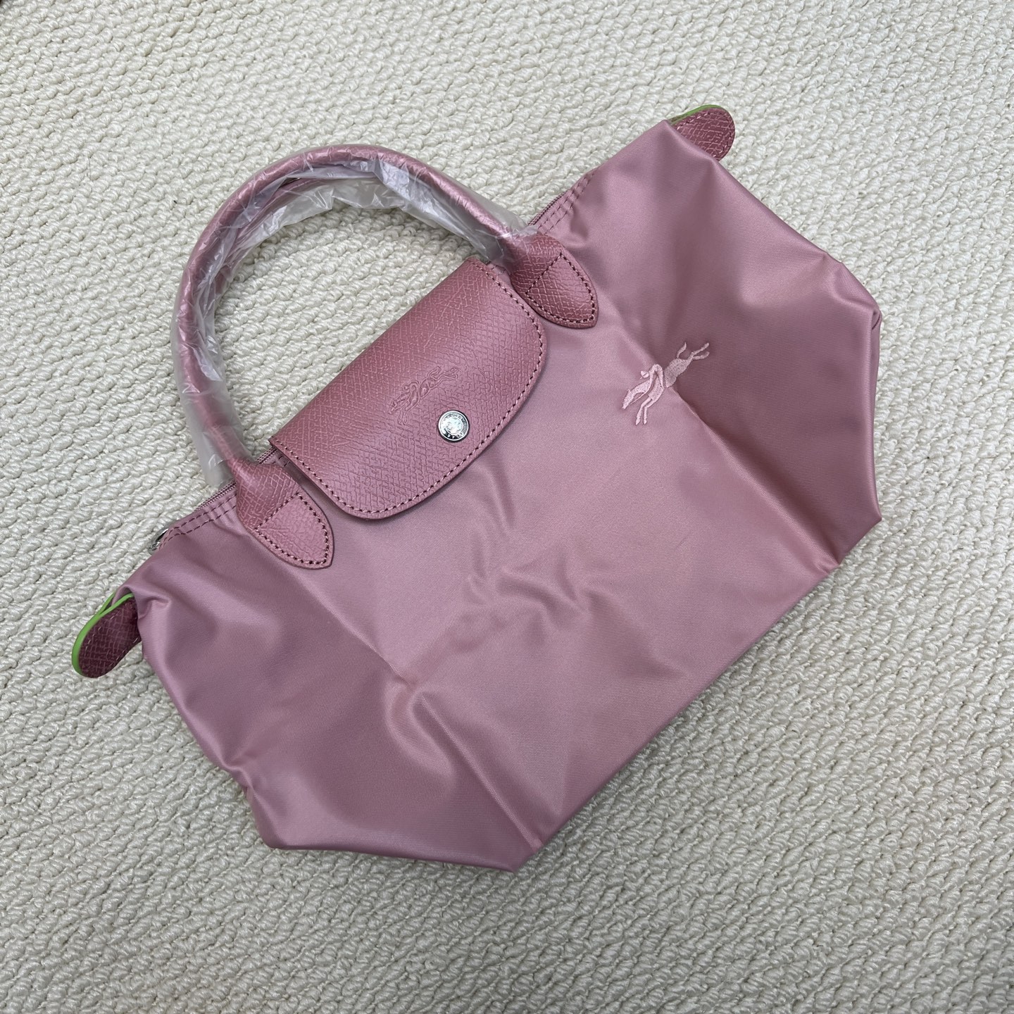 Longchamp 龙 骧小号短柄L1621 919系列来了