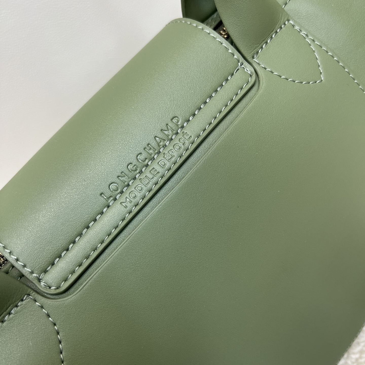 Longchamp ～月桂绿小号尺寸26*16*23