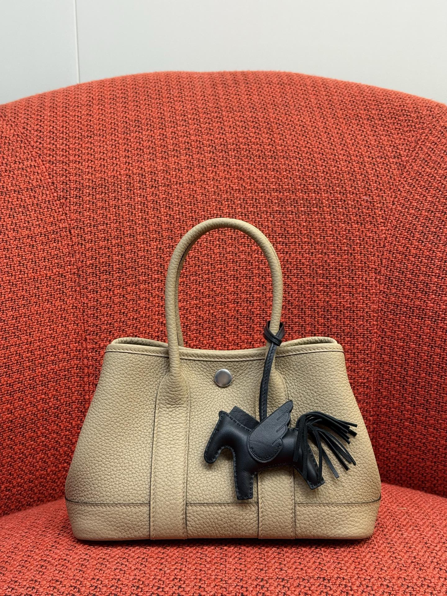 Hermès Trench coat gray