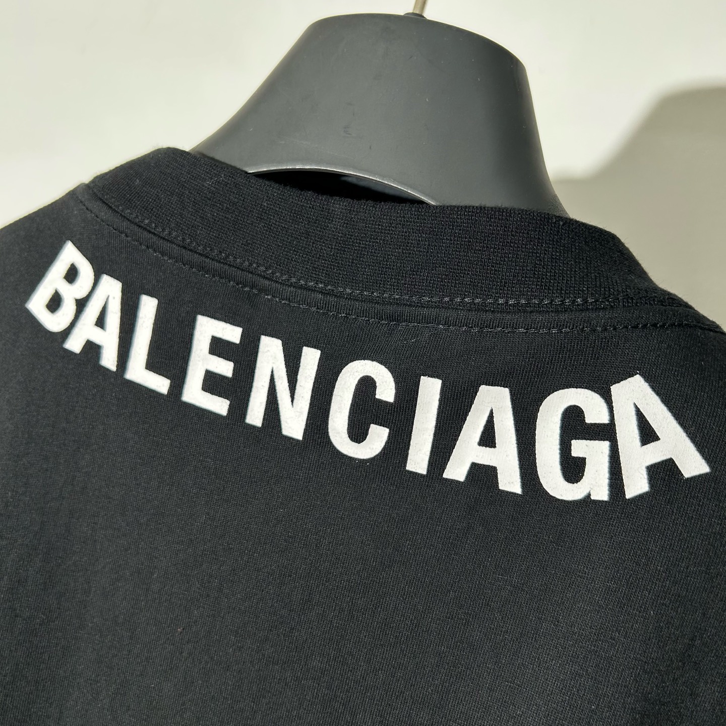Balenciaga Printed Crewneck T-Shirt | Stylish & Comfortable Cotton Tee 7 i1749020172422 5400 0 6