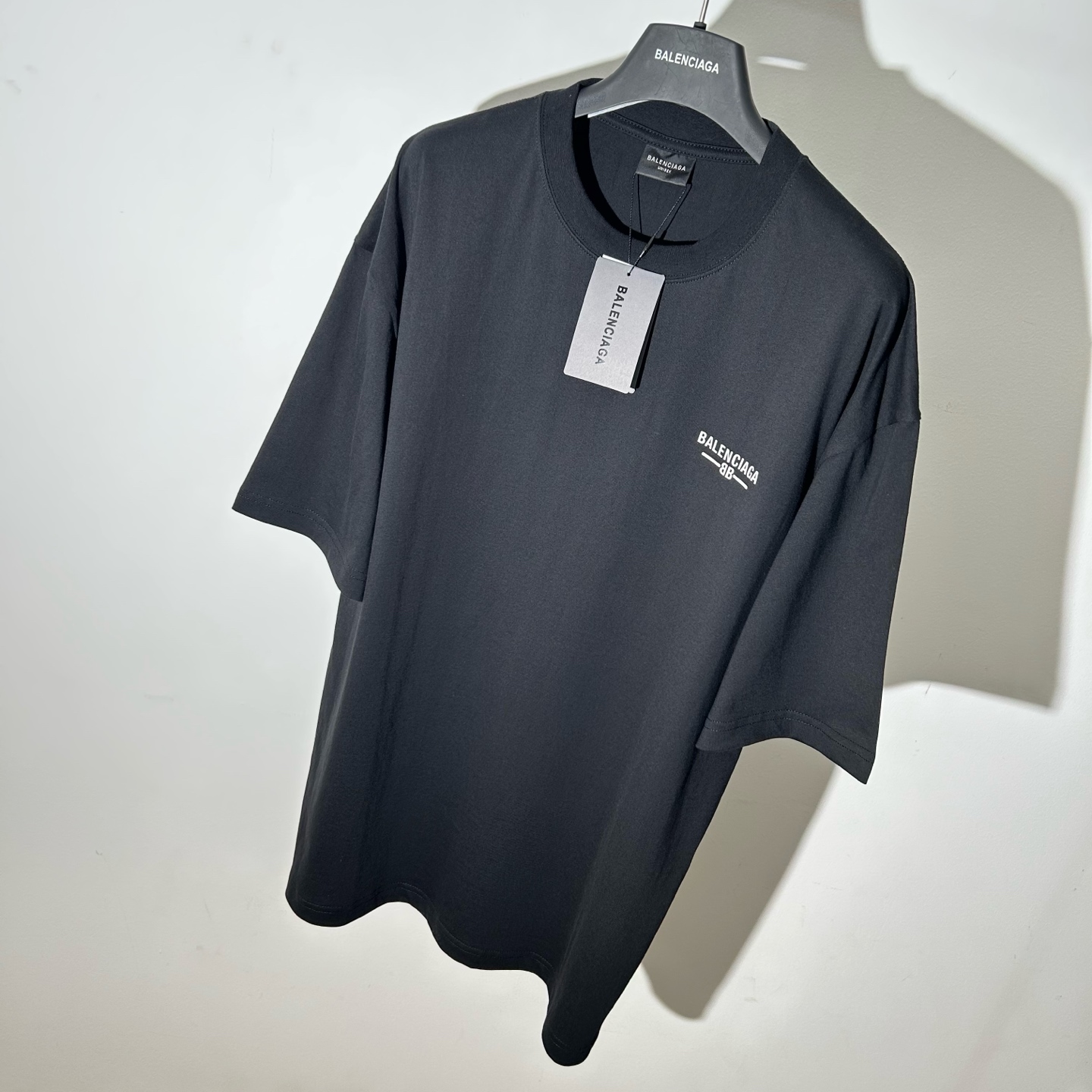 Balenciaga Printed Crewneck T-Shirt | Stylish & Comfortable Cotton Tee 8 i1749020172423 6101 0 8