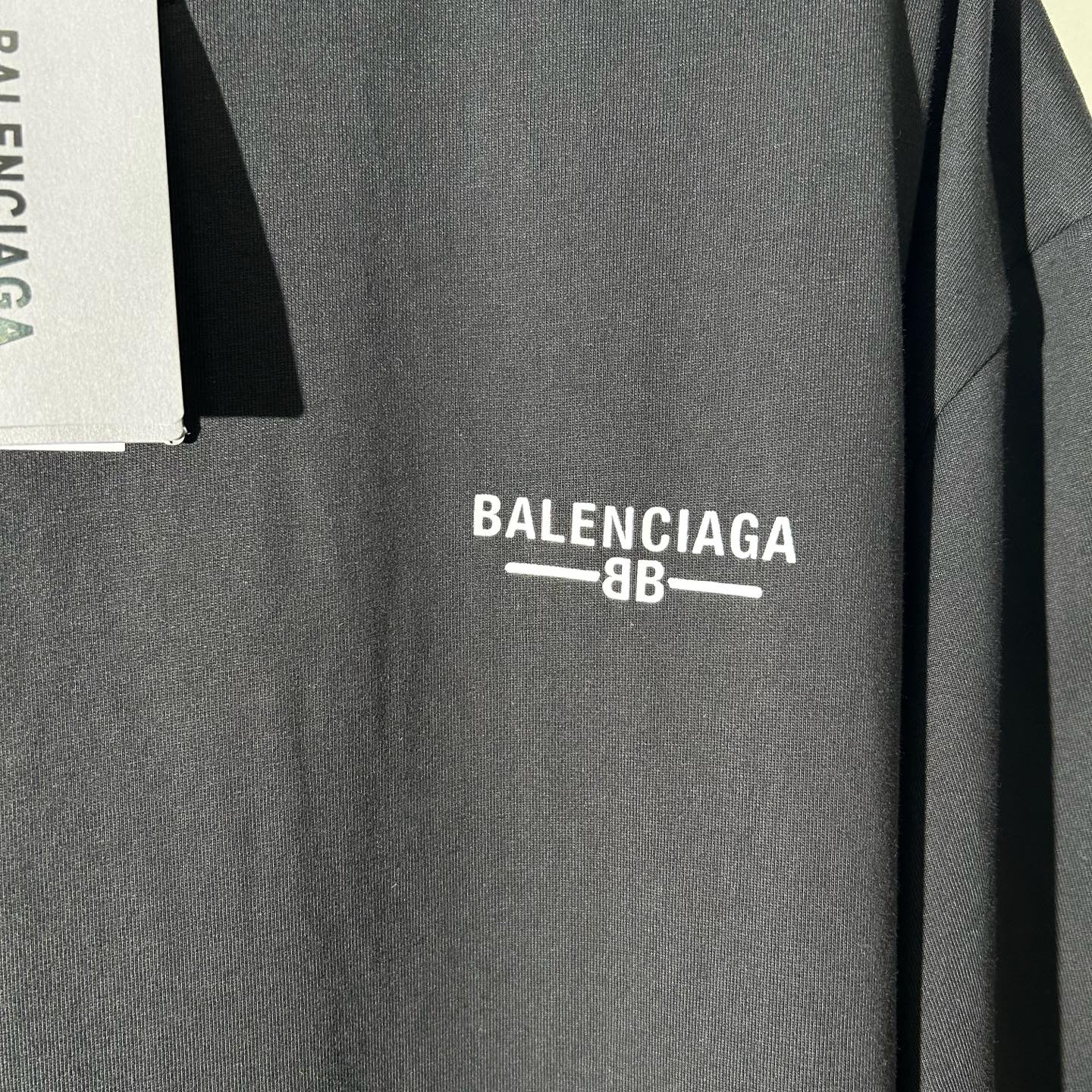 Balenciaga Printed Crewneck T-Shirt | Stylish & Comfortable Cotton Tee 5 i1749020172424 8205 0 4