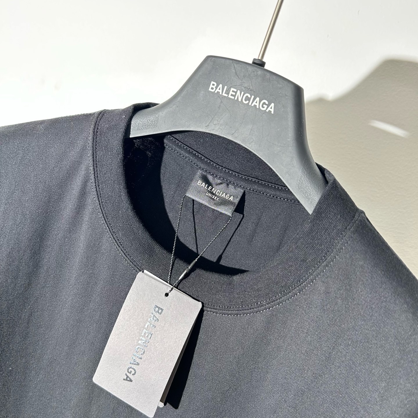 Balenciaga Printed Crewneck T-Shirt | Stylish & Comfortable Cotton Tee 6 i1749020172424 9769 0 5