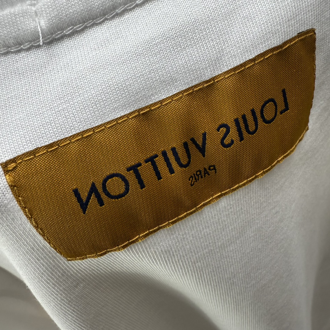 路易威登 Louis Vuitton 高级成衣风衣外套及大衣服饰 #C8A164FF 8