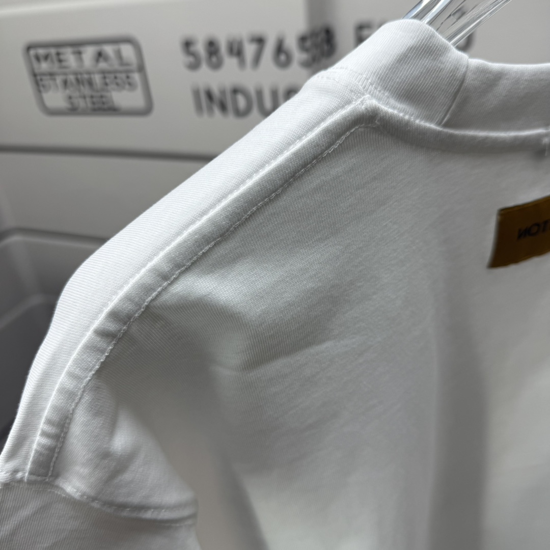 路易威登 Louis Vuitton 高级成衣风衣外套及大衣服饰 #C8A164FF 6