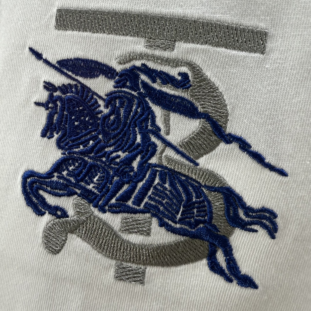 博柏利 Burberry 高定典藏名品高定成衣时装外套连衣裙衬衫T恤 #46FF7217 3