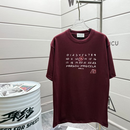 MM6 Maison Margiela Printed Short Sleeve T-Shirt - Unisex Fashion Tee 1 MM6 Maison Margiela Printed Short Sleeve T-Shirt – Unisex Fashion Tee