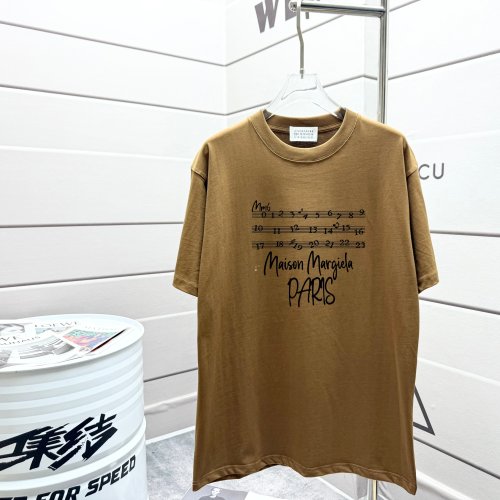 MM6 Maison Margiela Printed Short Sleeve T-Shirt - Unisex Fashion Tee 1 MM6 Maison Margiela Printed Short Sleeve T-Shirt – Unisex Fashion Tee